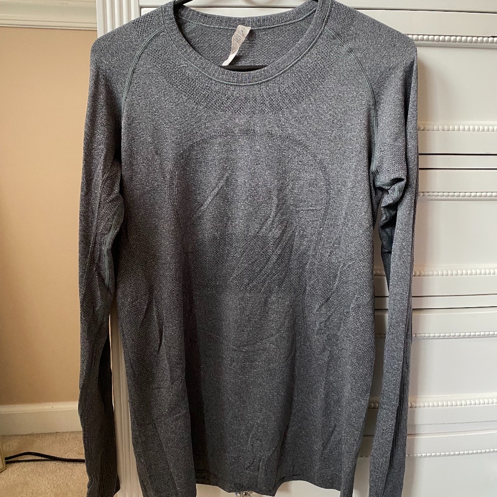 Lululemon Swiftly Tech Long Sleeve Shirt